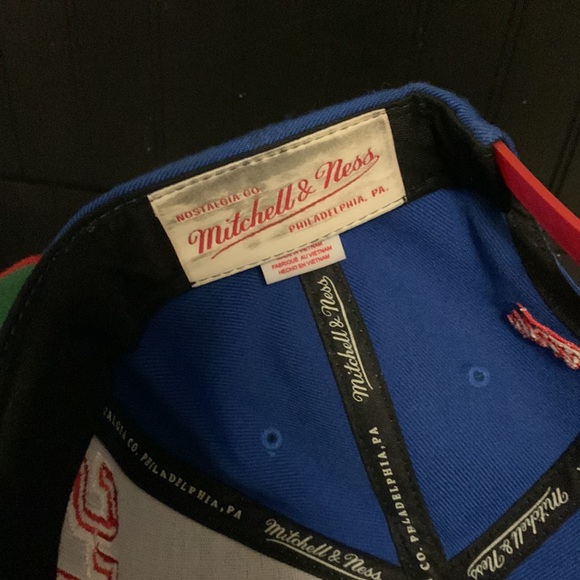 New England Patriots Mitchell & Ness Snapback Hat - Picture 4 of 4